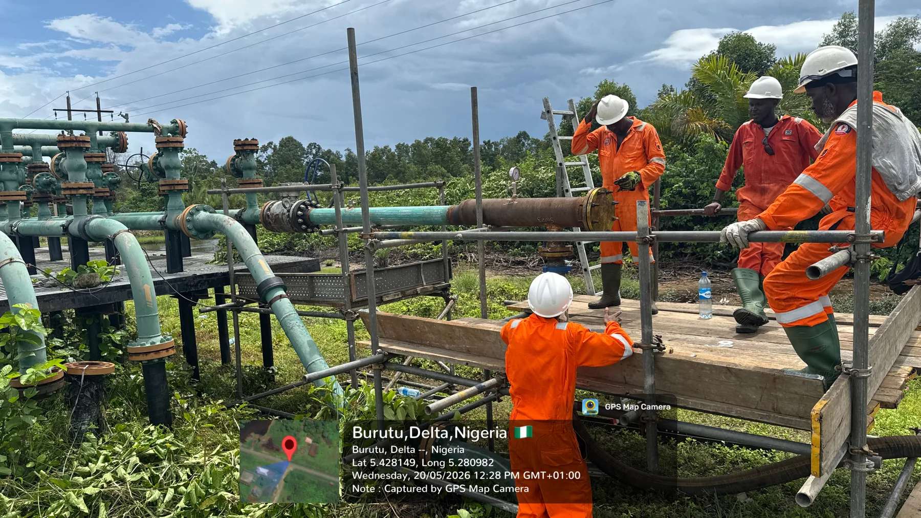 Supanova technicians working on a pipeline manifold